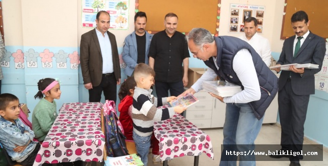 Eyyübiye Belediyesinden Öğrencilere Binlerce Okuma Kitabı
