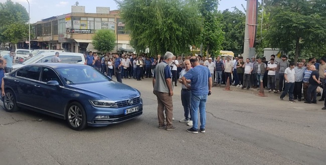 Seyir halindeki otomobile silahlı saldırı