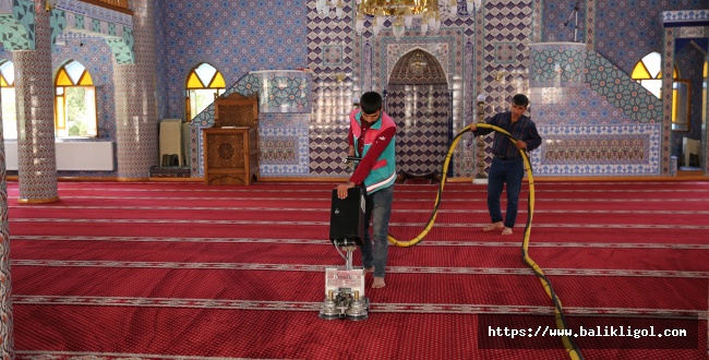 KARAKÖPRÜ’DE KURBAN BAYRAMI HAZIRLIKLARI SÜRÜYOR