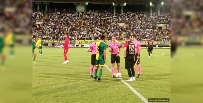 Şanlıurfaspor Anagold 24 Erzincanspor'u 2-1 yendi