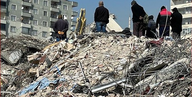 Deprem bölgesinde 80 ülkeden 9 bin 184 personel görev yapıyor