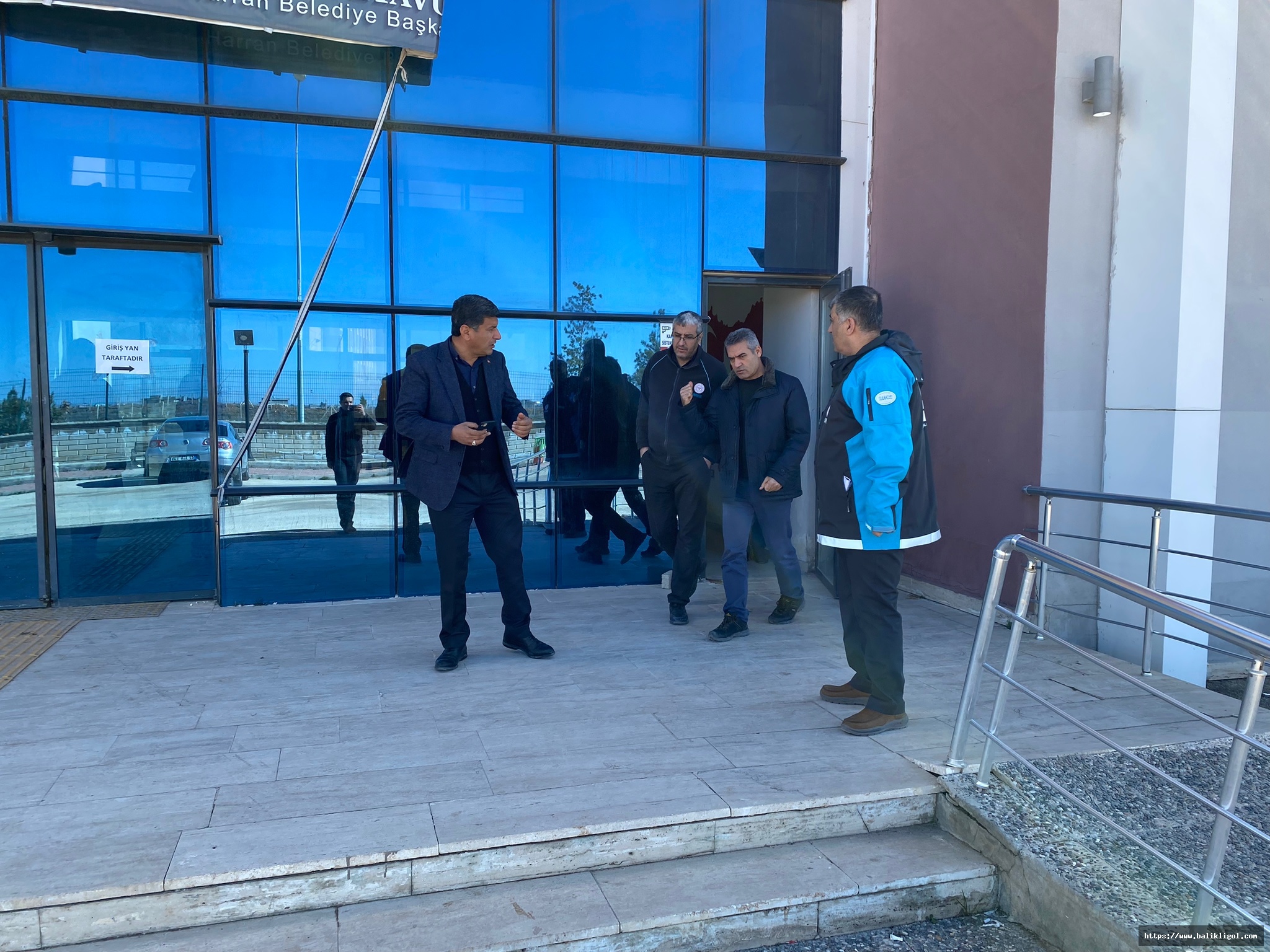 Urfa'da devlet hastanesi zarar gördü