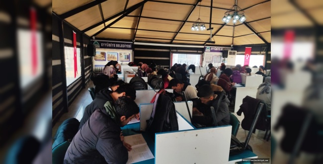 Urfa'da hayat normelleşiyor! Eyyübiye Eğitim Otaklarında Ders Başladı