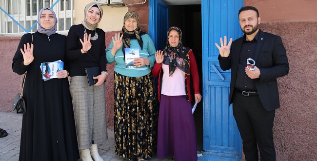 AK Parti Haliliye İlçe Başkanlığından Çat Kapı Programı