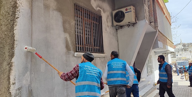 Eyyübiye’de Sel Basan Sokaklar Boyanıyor
