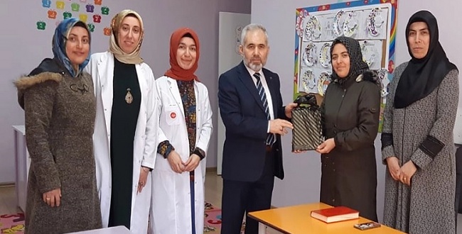 İşitme Engelli Kursiyerler Kur’an-ı Kerim’e Geçti