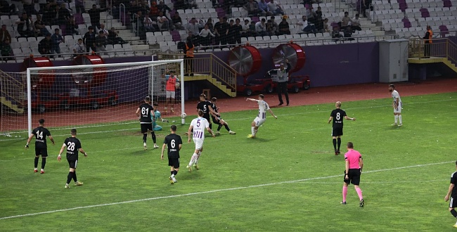 52 Orduspor penaltılarla Karaköprü Belediyespor'u eledi