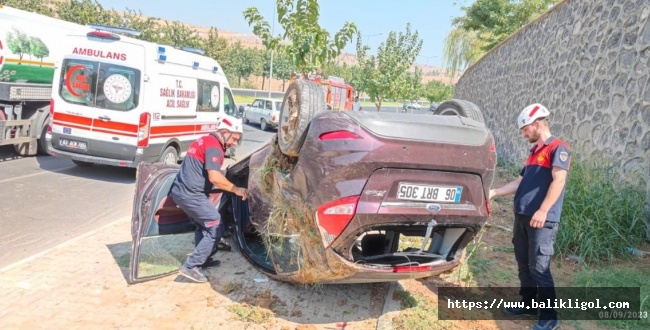 Otomobil takla attı: 2 yaralı