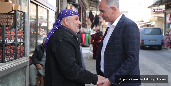 Başkan Mehmet Kuş Eyyübiyelileri Tek Tek Dinliyor