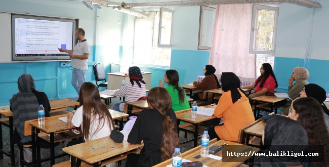 Şanlıurfa'da Belediye Ücretsiz Dershane Hizmeti Vermeye Başladı