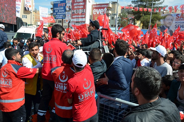 Şanlıurfa 11 Nisan Erdoğan'nın mitinginden renkli kareler