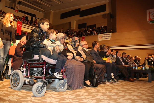 Şanlıurfa'daki engelliler yeteneklerle yarıştı
