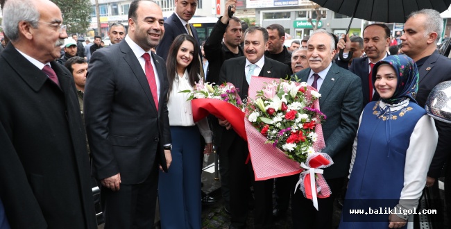 Bakan Eroğlu ve Fakıbaba Şanlıurfa Büyükşehir Belediyesini Ziyaret Etti