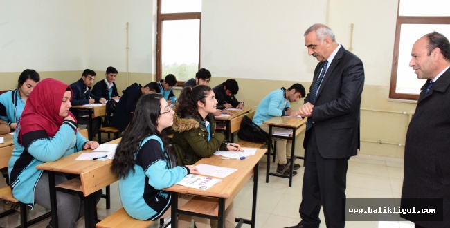 Hilvan Belediyesi'nden Üniversite Adaylarına Sınav Desteği