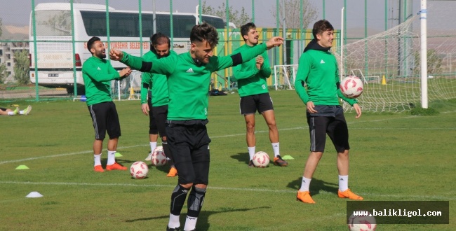 Urfaspor Bugsaşspor maçına sıkı hazırlanıyor