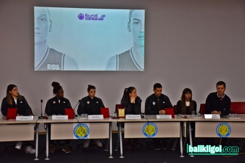 Çukurova Basketbol Takımı Oyuncuları Harran Üniversitesinde Söyleşiye Katıldı