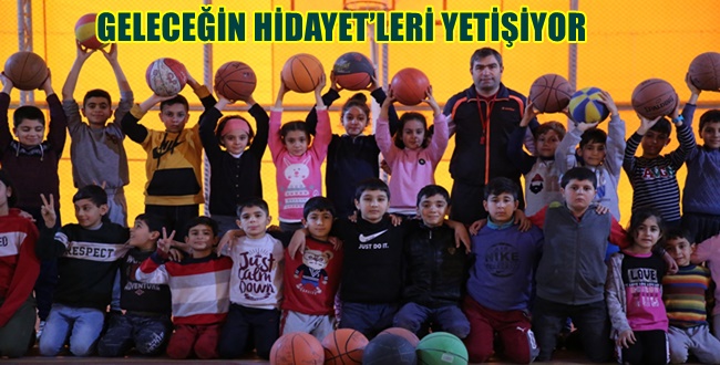 Karaköprü'de Gençler Basketbola Özendiriliyor