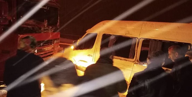 Şanlıurfa'da İşçi Servisi Kaza Yaptı; 4 Yaralı
