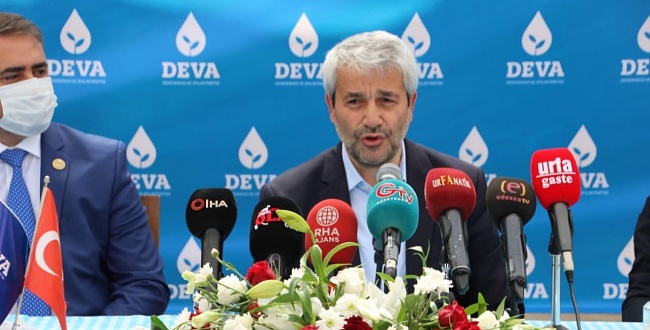 DEVA Partisi Genel Başkan Yardımcısı Nihat Ergün, Urfa'da basınla buluştu