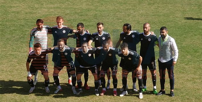 Kupa maçında Karaköprü Belediyespor Osmaniyespor 1-0