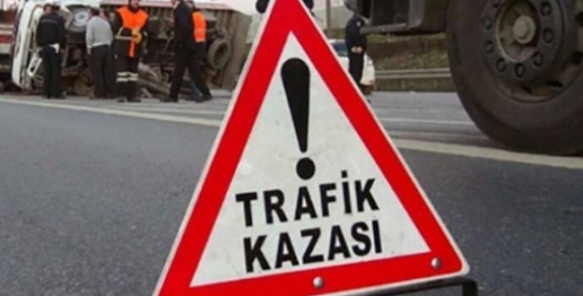 Şanlıurfa'da trafik kazası: 2 ölü 1 yaralı