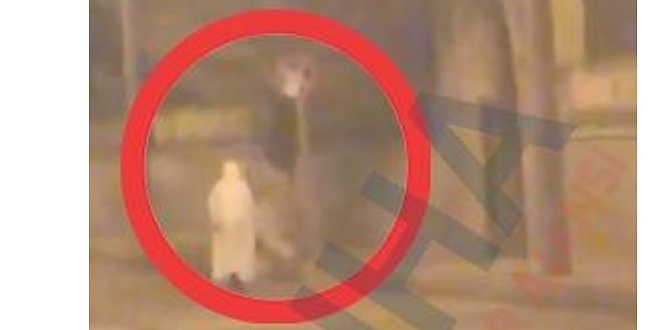 Harrankapı Mezarlığı’ndaki beyaz kıyafetli adam tedirgin etti