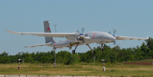 Bayraktar AKINCI S-1'in uçuş testi başarılı geçti