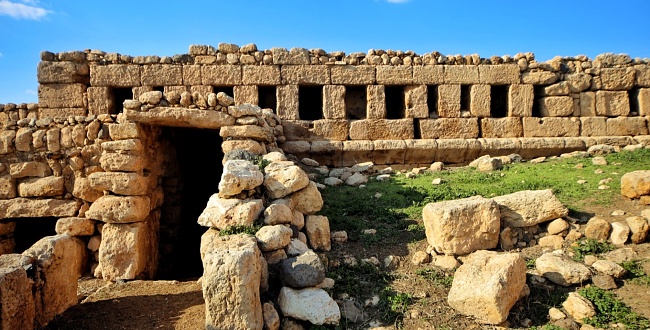 Urfa'da Küfri (Göldere) Harabeleri