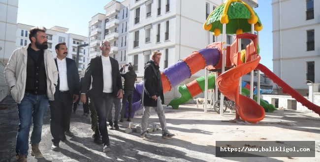 Başkan Kuş Akmescit'teki Kentsel Dönüşüm alanını İnceledi