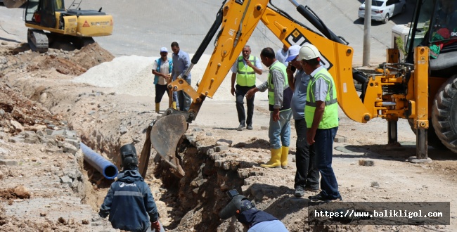 Urfa'da Kesintisiz İçme Suyu İçin Hatlar Yenileniyor