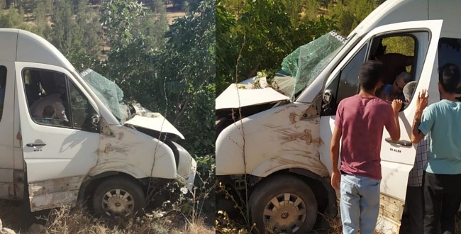 Şanlıurfa'da işçi servisi kaza yaptı: 12 yaralı