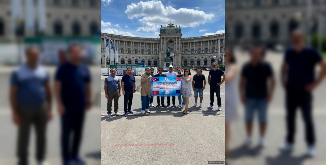 Mülteci öğrencileri daha da iyi eğitmek için Urfa’da 12 öğretmen Viyana’ya gitti  