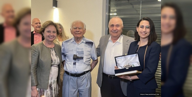 Urfa'da Beyin Cerrahi Uzmanı Dr. Pelin Kuzucu'ya Nöroşirurjiyen Ödülü