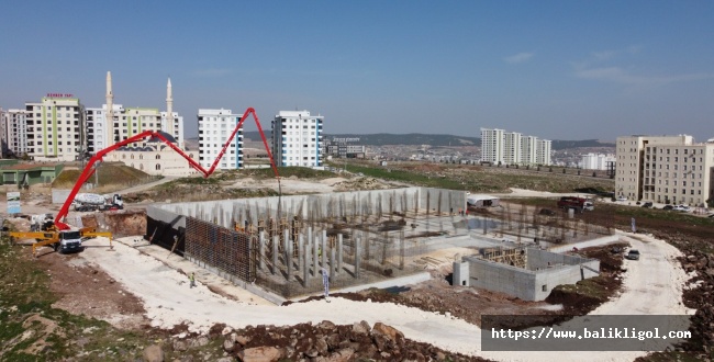 Karaköprü Seyrantepe Mahallesinde su deposu inşaat inşaatı devam ediyor