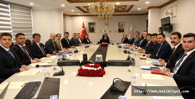 Urfa’da Vali Şıldak Başkanlığında Mülki İdare Amirleri Toplandı