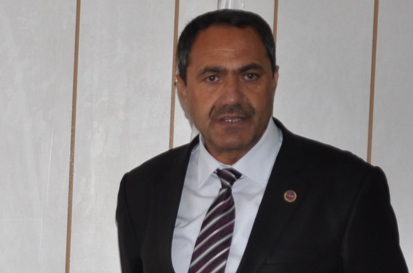 CHPli Belediye Başkanı Özdemir BDP'ye geçiyor