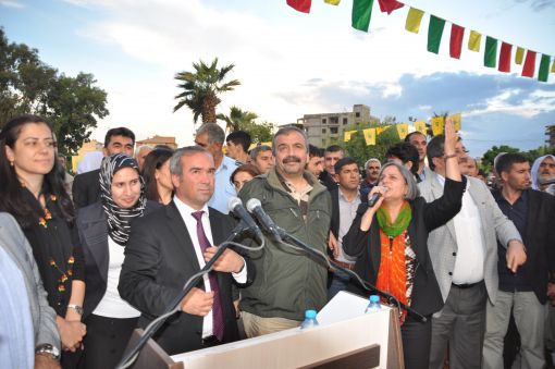 BDP'li Vekiller Viranşehir'de konuştular