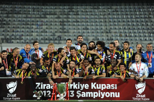 Fenerbahçe Trabzon'u yendi, Ziraat Türkiye Kupasını aldı