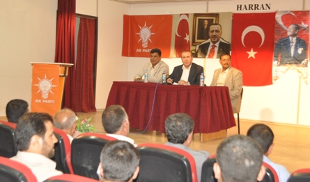 AK Parti İlçe Başkanları çalışmaları Harranda ele aldılar
