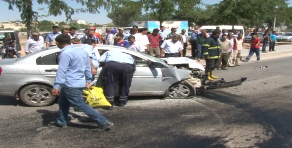 Şanlıurfa'da feci kaza; 1 ölü 3 yaralı VİDEO