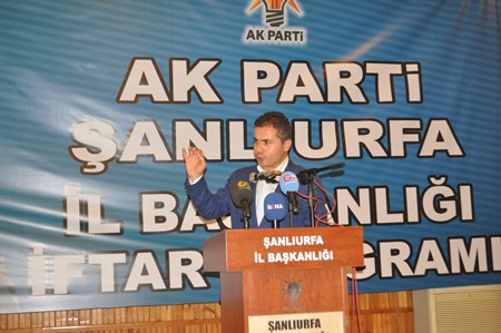 AK Parti Geleneksel İftarında Bakan Suat Kılıç Konuştu