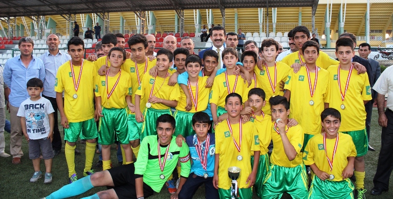 Şanlıurfaspor U-13 Gençler liginde şampiyon oldu