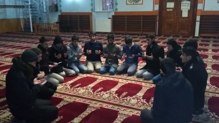 Kars'ta öğrenciler Sabah Namazında buluştu