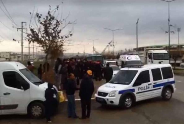 Urfa'da Polis minibüs şoförünü darp etti iddiası