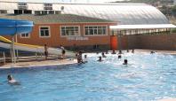 Bingöl'de yüzme havuzlarına büyük ilgi