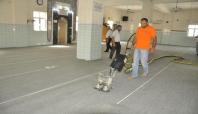 Siverek'te Kurban Bayramı öncesi camilerde temizlik çalışması