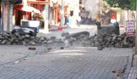 Diyarbakır'da saatli bomba paniği