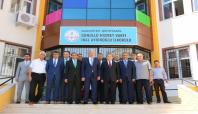 Talim Terbiye Kurulu Başkanı Gaziantep'teki okulları ziyaret etti