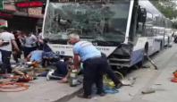 Ankara'da otobüs durakta bekleyen yolculara çarptı: 12 ölü