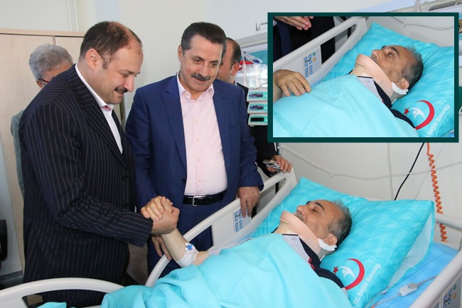Çelik hastanede yatan Fakıbaba'yı ziyaret etti